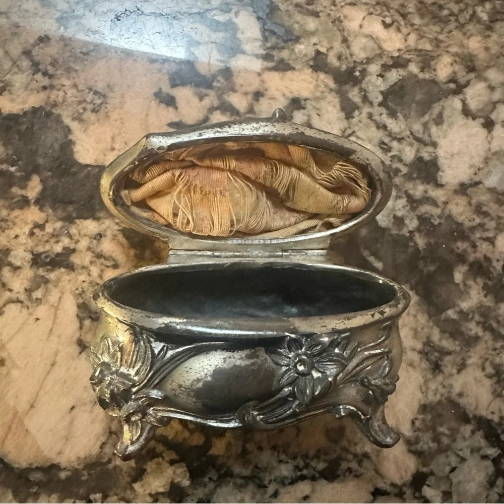 Vintage Silver Jewelry Box with Floral Design